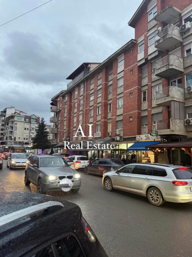 Banesë per shitje – Extra Lokacion- Qender