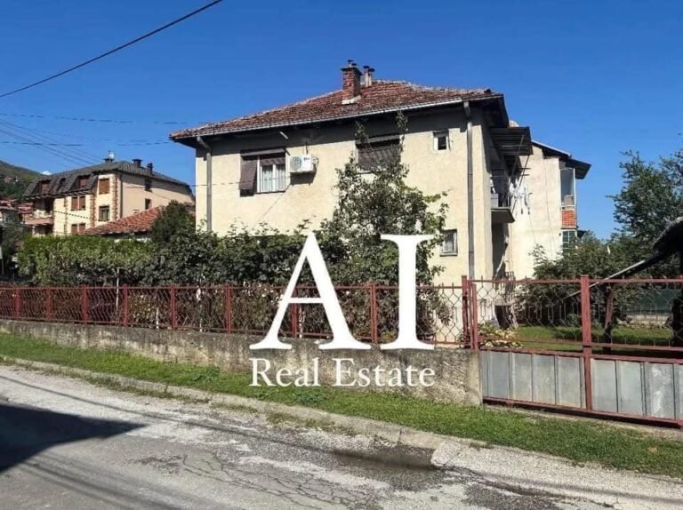Shtëpi per shitje📍lokacion fantastik